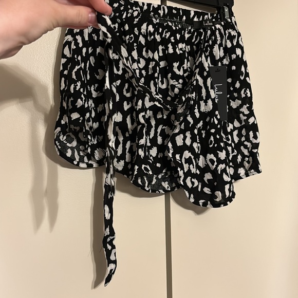 Lulus black & white cheetah high waisted- wrap skort - Picture 4 of 4